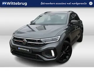 Volkswagen T-Roc 1.5 TSI 150pk R-Line DSG Automaat Black Style / Navigatie by APP / LM 18 inch / Par