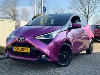 Toyota Aygo 1.0 VVT-i x-cite airco navigatie 5drs