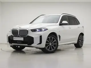 BMW X5 xDrive50e M-Sport | Panorama | Trekhaak | Comfortzetels | Luchtvering v+a