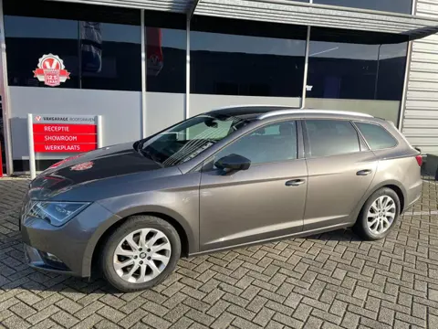 Seat Leon ST 1.0 EcoTSI Style Connect / camera / navigatie