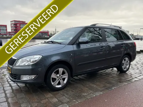 Škoda Fabia Combi 1.2 TSI Drive navigatie airco/ecc nieuwstaat