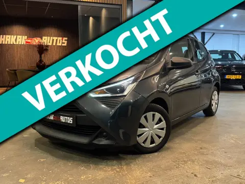 Toyota Aygo 1.0 VVT-i x-fun | Bluetooth | Lane assist