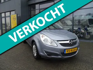 Opel Corsa 1.2-16V Selection ZEER WEINIG GEREDEN