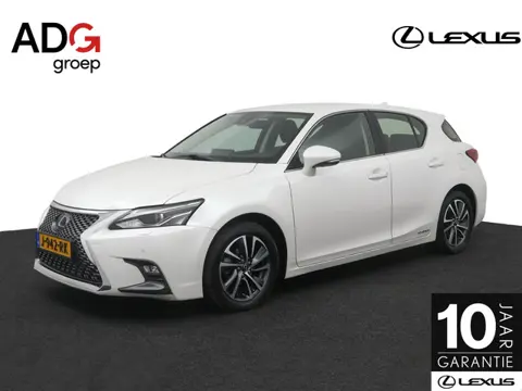 Lexus CT 200h Ultimate Edition | Adaptive Cruise Control | Lane Assist | Premium navigatie | Parkeer