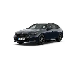 BMW 5 Serie Touring 530e | M-Sport Pro | 20'' | Panorama. | Comf. stoel + vent. | Park. + Driv. Plus