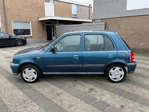 Nissan Micra 1.4 Comfort 5 Deurs