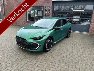 Renault Clio 1.8 Hybrid 160 techno/Direct leverbaar