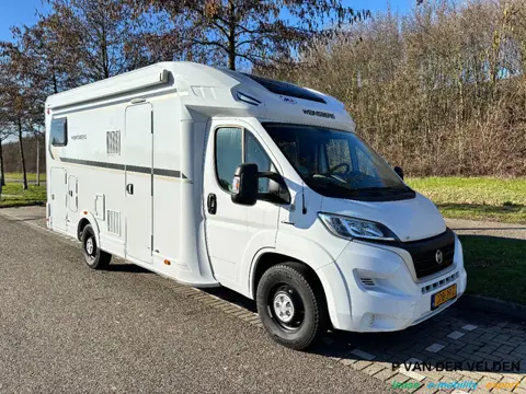 Weinsberg | Carasuite | 650MG | FIAT Ducato 140pk | 5 pers. | 2022 |