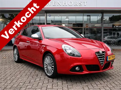 Alfa Romeo Giulietta 1.4 T Exclusive (bj 2015, automaat)
