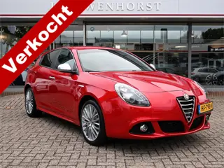 Alfa Romeo Giulietta 1.4 T Exclusive (bj 2015, automaat)