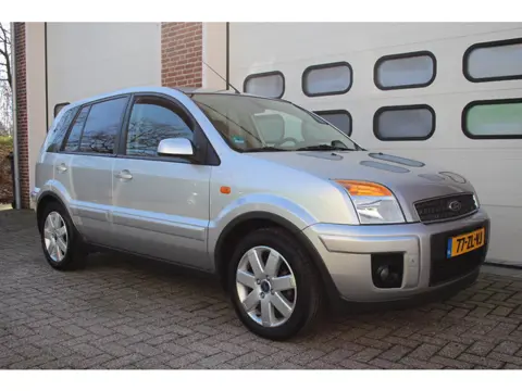 Ford Fusion 1.6-16V Futura 5-Deurs * Automaat / Trekhaak / Nw Distri *