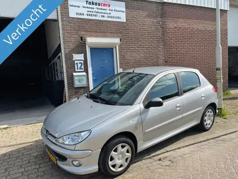 Peugeot 206 Génération 1.4 NETTE 206 JAAR APK&NAP&AIRCO...
