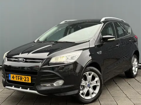 Ford Kuga BWJ 2014 | 1.6T 182PK Titanium Plus 4WD AUTOMAAT | TREKHAAK | SCHUIFDAK | CLIMA | NAVI | C