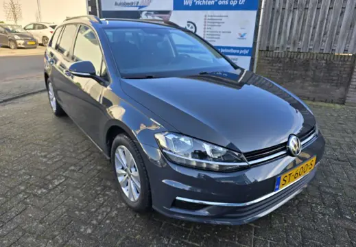 VOLKSWAGEN GOLF 1.0 TSI Comfortline / Wagon / Autom. / Navi / PDC / Cruise / Climate 