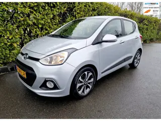 Hyundai I10 1.2i 4-Cilinder Stoel Stuurverwarming Clima Airco luxe uitvoering