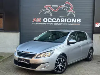 Peugeot 308 1.2 PureTech Allure - CAM - Cruise - Parksens