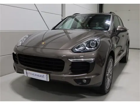 Porsche Cayenne 3.0 S E-Hybrid (bj 2015, automaat)