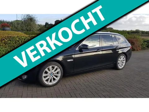 BMW 5-serie Touring 520da High Executive panorama inruil mogelijk
