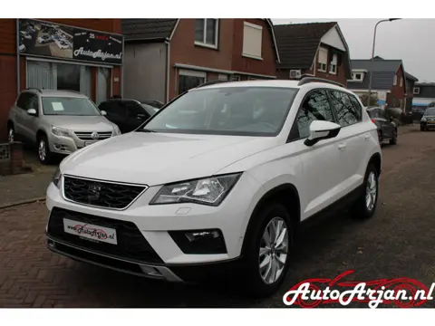 SEAT Ateca 1.5 TSI Style Apple carplay, Trekhaak, Garantie