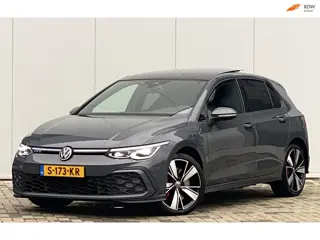 Volkswagen Golf 1.4 eHybrid GTE AUTOMAAT PANORAMA CARPLAY IN NIEUWSTAAT