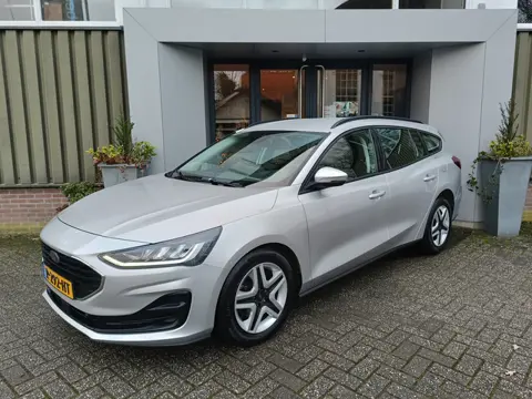 Ford FOCUS Wagon 1.0 EcoBoost Hybrid Titanium | Nieuw model | Cruis Controle | App-connect | 125pk |