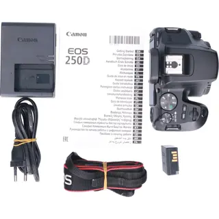 Tweedehands Canon EOS 250D Body Zwart CM6166