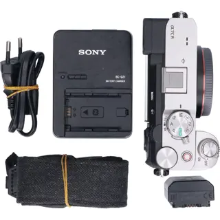 Tweedehands Sony A7CR Body Silver CM6158