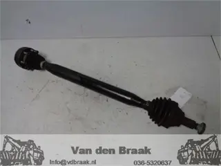 Volkwagen Polo 9N 1.4 16V 2001-2009 Aandrijfas links voor