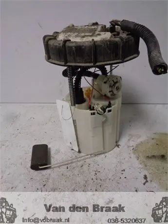 Volvo S40 2.4 2004-2009 Electrische benzinepomp