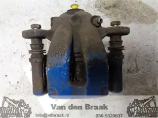 BMW 3 serie E90 318i 2.0 16V 2005-2012 Remklauw rechts achterzijde