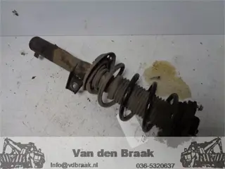 Volkswagen Eos 2.0 FSi 2006-2014 Veerpoot voorzijde