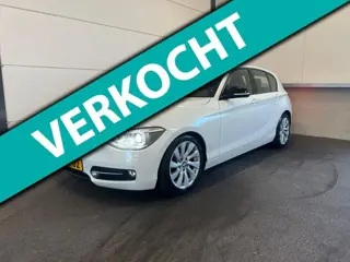 BMW 1-serie 116i EDE Business Sportpakket, Panoramadak, Stoelverwarming,