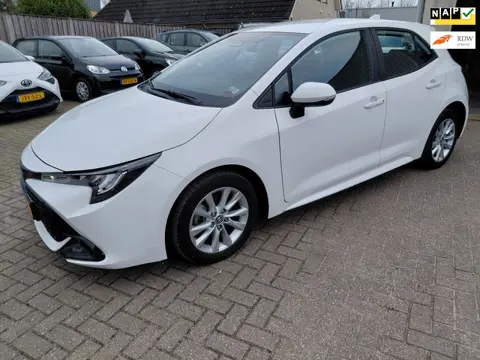 Toyota Corolla Hybrid 140 Active