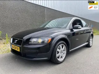 Volvo C30 1.8F Kinetic Airco Carkit Nette Auto Goed Onderhouden