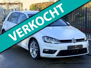 Volkswagen GOLF 1.4 TSI Highline R-Line DSG / Massage / Led