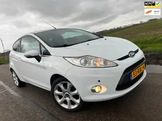 Ford Fiesta 1.25 Titanium/ carplay 2011