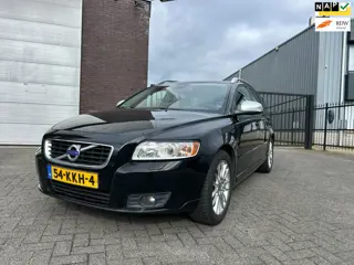 Volvo V50 2.4 D5 Edition II automaat,leer,navi,apk