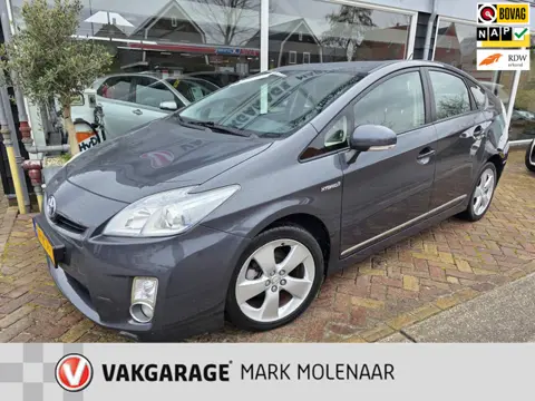 Toyota Prius 1.8 Dynamic,leder,stoelverwarming,head-up