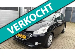 Peugeot 208 1.2 VTi Envy 5DR 2013-Navi-Clima-Cruise-New APK
