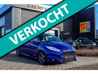 Ford Fiesta 1.6 ST2, 182 PK, Style-pakket, Voorruitverwarming, Cruise!