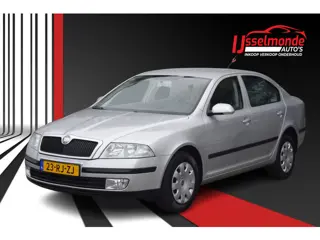 Škoda Octavia 2.0 FSI Ambiente AUTOMAAT 125.077 KM NAVI