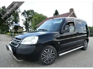 Citroen Berlingo 1.6-16V 110pk met 2x Zijdeur, Trekhaak, Etc.!