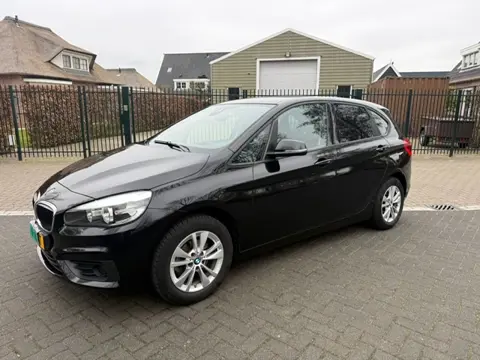 BMW 2 Serie Active Tourer 216i Executive (bj 2017)