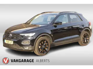 Volkswagen T-Roc 1.5 TSI Sport Navi / Climate / Stoelverwarming / Panodak / Apple car play / Beats a