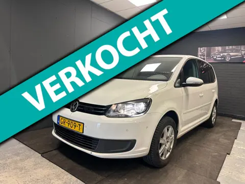 Volkswagen Touran 2.0 TDI BlueMotion CARPLAY APK 2-2027 LM DSG 2015.