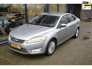 Ford Mondeo 2.0-16V Titanium