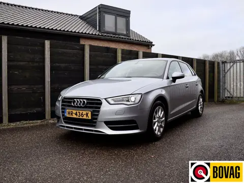 Audi A3 Sportback 1.2 TFSI Attraction Pro Line plus NIEUWSTAAT!!