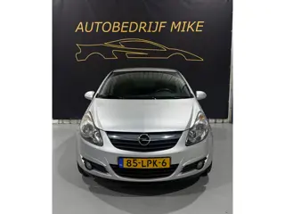 Opel Corsa 1.2-16V '111' Edition