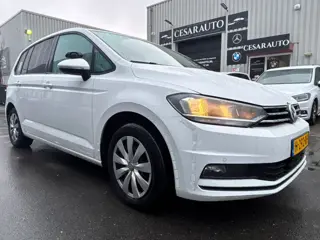 Volkswagen Touran 2.0 TDI Comfortline AUTOMAAT / HONDEN WAGEN ! HONDEN AUTO !!!