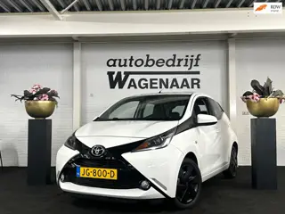 Toyota Aygo 1.0 VVT-i x-play Navi/Camera